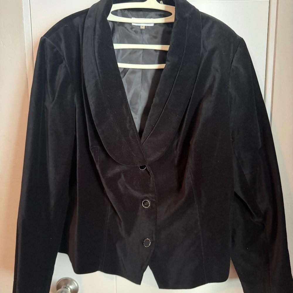 PLUS SIZE (3X) Calvin Klein Velvet Suit Jacket